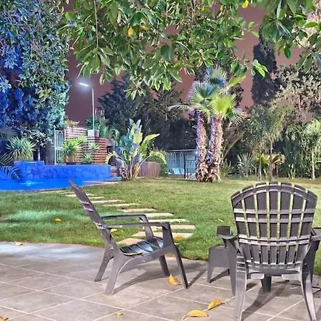 Villa 2 *